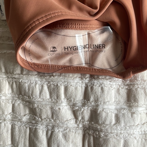 NWT cupshe bikini - Picture 8 of 8